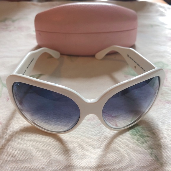 SOLD Y2K Juicy Couture white sunglasses SG - Picture 3 of 6